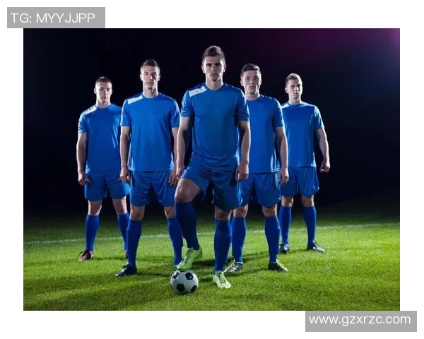 当代足球巨星高清图片素材库全方位展示与精选合集 当代足球巨星高清图片素材库全方位展示与精选合集